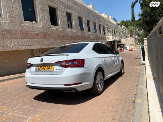 סקודה סופרב (עד 2019) Exclusive אוט' דיזל 2.0 (190 כ"ס) דיזל 2019 למכירה בראשון לציון