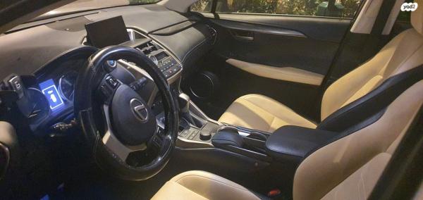 לקסוס NX 4X4 NX200T Premium אוט' 2.0 (238 כ"ס) בנזין 2016 למכירה בראשון לציון