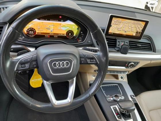 אאודי Q5 4X4 Luxury Tech Pack אוט' 2.0 (252 כ''ס) בנזין 2018 למכירה בראשון לציון