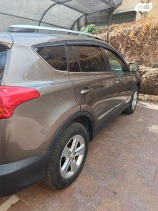 טויוטה RAV4 ארוך 4X4 Premium אוט' 2.0 (151 כ''ס) בנזין 2014 למכירה בפתח תקווה