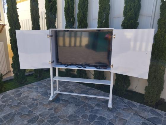 בידורית טלןויזיה 50 אינץ, ממיר