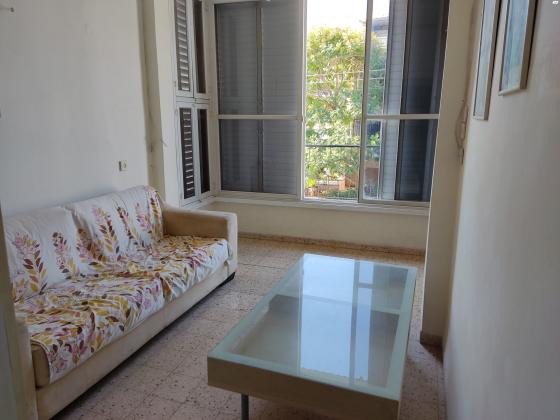 רמב"ם 14 (שכונת עם)