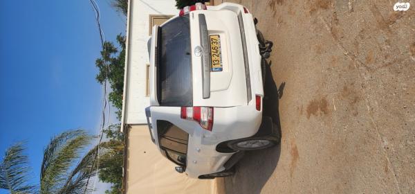 טויוטה לנד קרוזר ארוך 4X4 Luxury אוט' דיזל 7 מק' 2.8 (177 כ"ס) דיזל 2016 למכירה בברכיה