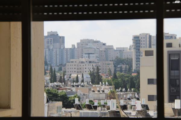 גורדון 3 (בורוכוב)