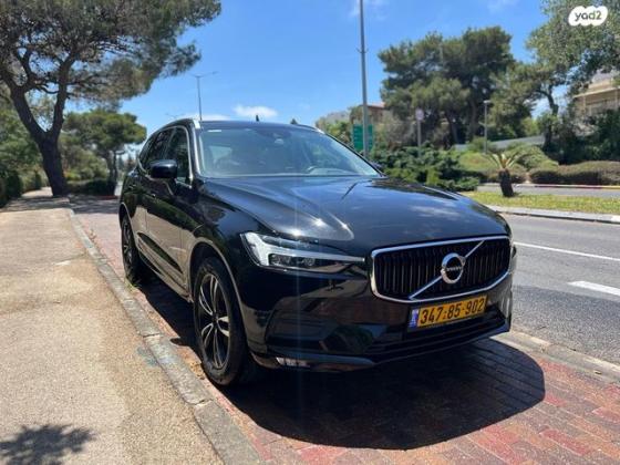 וולוו XC60 B5 Momentum אוט' 2.0 (250 כ''ס) בנזין 2021 למכירה בחיפה