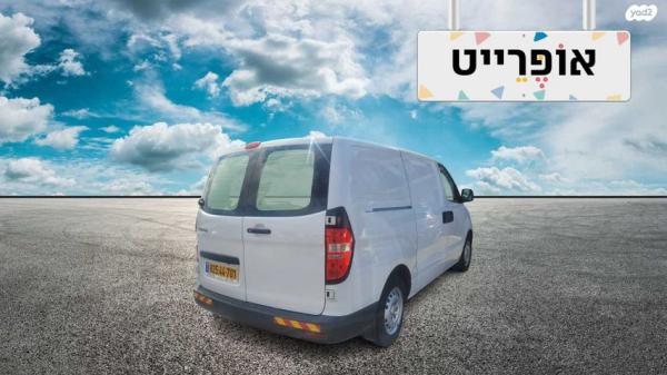 יונדאי i800 GL CRDI סגור אוט' דיזל 2.5 (170 כ''ס) דיזל 2019 למכירה בעפולה