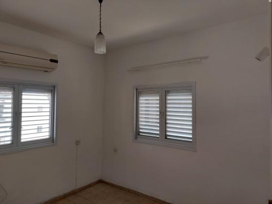 הדגל העברי 4 (כצנלסון)