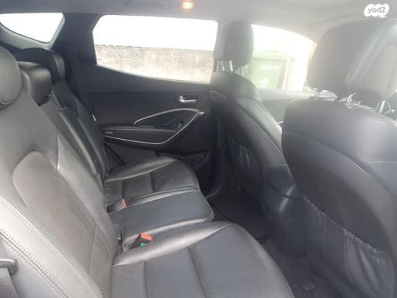 יונדאי סנטה פה 4X4 Elite אוט' בנזין 7 מק' 2.4 (192 כ''ס) בנזין 2018 למכירה בתל אביב יפו