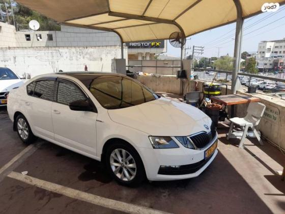 סקודה אוקטביה Special ידני דיזל 2.0 (150 כ"ס) דיזל 2018 למכירה בנצרת