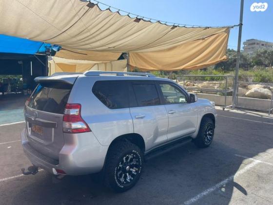 טויוטה לנד קרוזר ארוך 4X4 Luxury 5 אוט' דיזל 5 מק' 2.8 (177 כ"ס) דיזל 2017 למכירה באעבלין