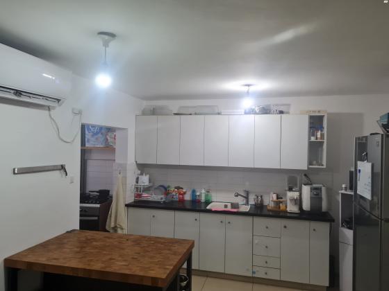 גאולה 14 (קרית שרת)