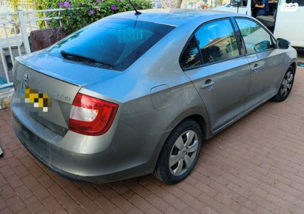 סקודה ראפיד Ambition אוט' 1.4 (125 כ"ס) בנזין 2016 למכירה בעלי זהב