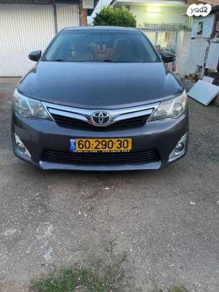 טויוטה קאמרי XLE אוט' 2.5 (181 כ"ס) בנזין 2014 למכירה בחדרה
