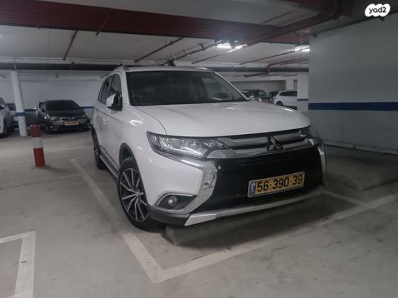 מיצובישי אאוטלנדר Instyle אוט' 7 מק' 2.0 (150 כ"ס) בנזין 2016 למכירה בנתניה