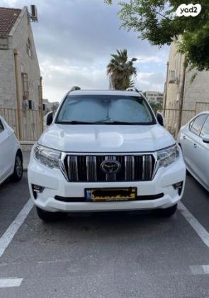 טויוטה לנד קרוזר קצר 4X4 Luxury SWB אוט' 3 דלתות דיזל 2.8 (204 כ''ס) דיזל 2021 למכירה בירושלים