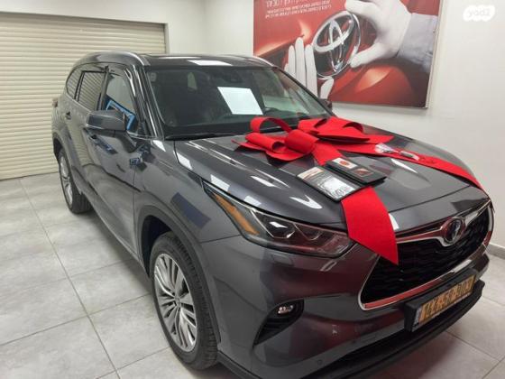 טויוטה היילנדר 4X4 E-Xclusive הייבריד אוט' 7 מק' 2.5 (190 כ''ס) בנזין 2022 למכירה באופקים