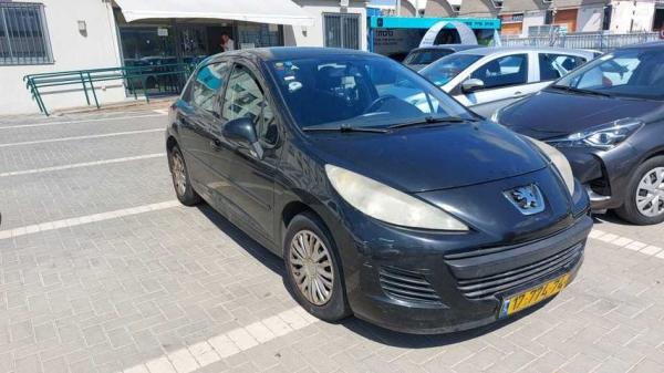 פיג'ו 207 Trendy אוט' 1.6 (120 כ"ס) בנזין 2010 למכירה בחולון