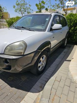 יונדאי טוסון 4X4 GLS LTH אוט' דיזל 2.0 (112 כ''ס) דיזל 2006 למכירה בבאר יעקב