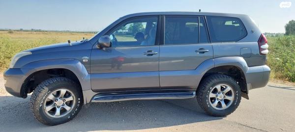 טויוטה לנד קרוזר ארוך 4X4 STD אוט' דיזל 8 מק' 3.0 (173 כ''ס) דיזל 2008 למכירה בנתניה