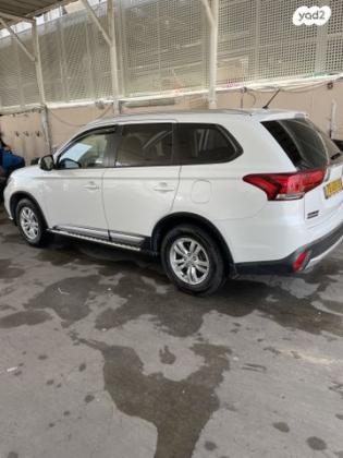 מיצובישי אאוטלנדר Instyle אוט' 7 מק' 2.0 (150 כ"ס) בנזין 2016 למכירה בחולון