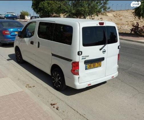 ניסאן NV200 Upper ידני דיזל 5 מק' 1.5 (90 כ''ס) דיזל 2012 למכירה בירושלים