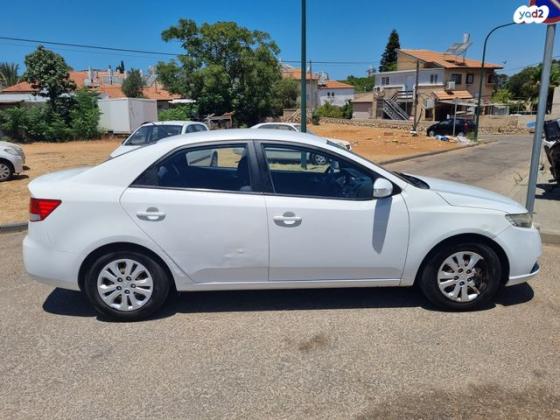 קיה פורטה LX אוט' 1.6 (126 כ"ס) בנזין 2011 למכירה בנתניה