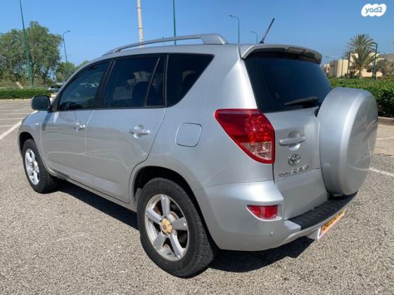 טויוטה RAV4 ארוך 4X4 GLI אוט' 2.0 (152 כ''ס) בנזין 2009 למכירה בנתניה