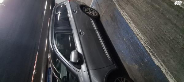 מיצובישי אאוטלנדר Premium אוט' 7 מק' 2.0 (150 כ''ס) בנזין 2016 למכירה בחולון