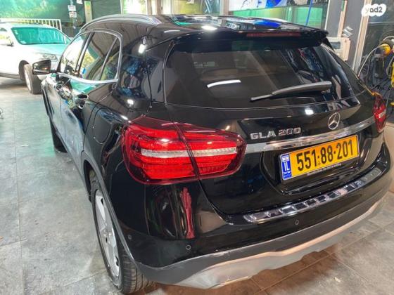 מרצדס GLA GLA200 Urban FL אוט' 1.6 (156 כ"ס) [2017 ואילך] בנזין 2019 למכירה בכפר סבא