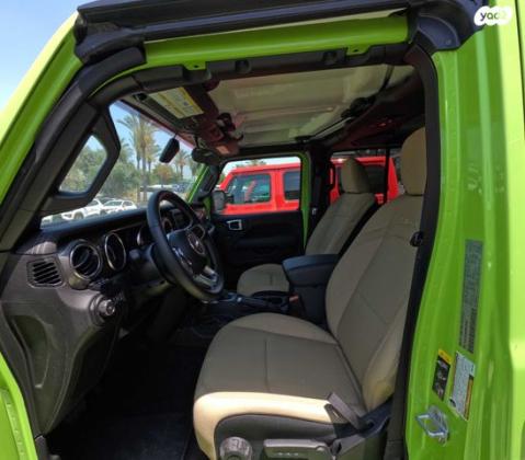 ג'יפ / Jeep רנגלר ארוך 4X4 Unlimited Sahara אוט' 5 דל' 2.0 (272 כ''ס) בנזין 2022 למכירה בראשון לציון