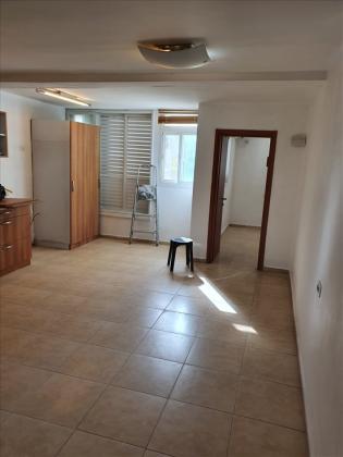 דירה 4 חדרים למכירה בגבעתיים | אדמית | תל גנים