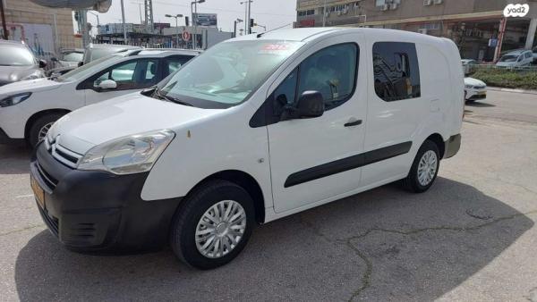 סיטרואן ברלינגו דור 2 (2008-2019) Maxi ידני דיזל 4 דל' 3 מק' 1.6 (100 כ"ס) דיזל 2017 למכירה בראשון לציון
