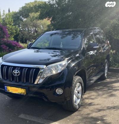 טויוטה לנד קרוזר ארוך 4X4 Select AC אוט' דיזל 7 מק' 3.0 (190 כ''ס) דיזל 2014 למכירה בטובא זנגריה