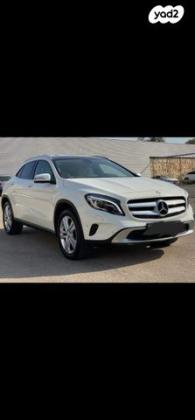 מרצדס GLA GLA200 Urban אוט' 1.6 (156 כ''ס) [2014-2017] בנזין 2016 למכירה בכרמל