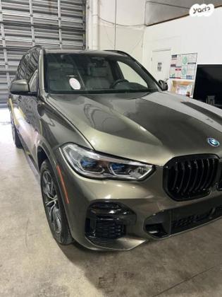 ב.מ.וו X5 4X4 45e M-Sport ER אוט' חשמלי (394 כ''ס) היברידי חשמל / בנזין 2023 למכירה בחולון