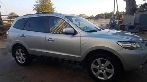 יונדאי סנטה פה 4X4 Luxury אוט' דיזל 7 מק' 2.2 (150 כ''ס) דיזל 2007 למכירה בבאר שבע