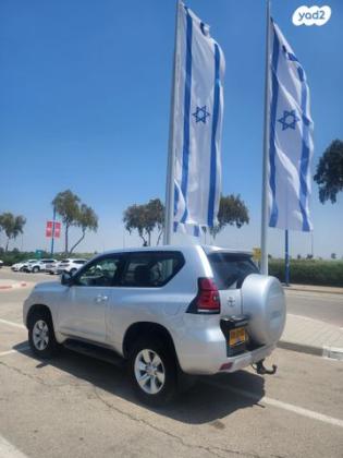 טויוטה לנד קרוזר קצר 4X4 Luxury אוט' דיזל 2.8 (177 כ"ס) דיזל 2019 למכירה בבאר שבע