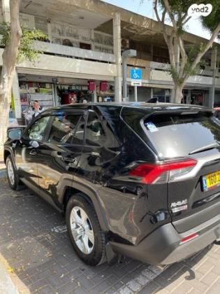 טויוטה RAV4 הייבריד E-xperience הייבריד 5 דל' אוט' 2.5 (178 כ''ס) בנזין 2020 למכירה בתל אביב יפו