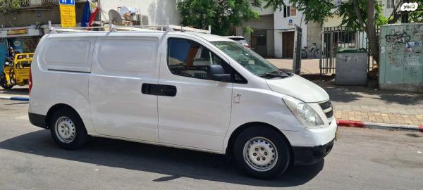 יונדאי i800 GL CRDI סגור ידני דיזל 2.5 (136 כ''ס) דיזל 2012 למכירה בתל אביב יפו