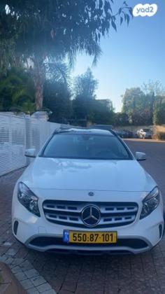 מרצדס GLA GLA200 Style FL אוט' 1.6 (156 כ"ס) בנזין 2019 למכירה ביהוד מונוסון