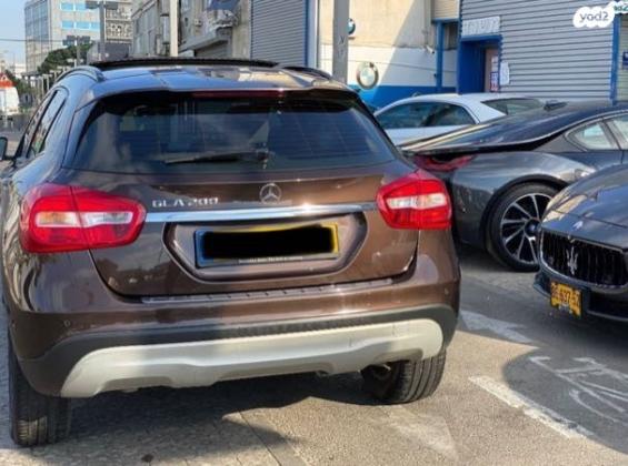 מרצדס GLA GLA200 AMG אוט' 1.6 (156 כ''ס) בנזין 2015 למכירה בראשון לציון