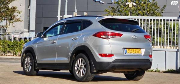 יונדאי טוסון Panoramic אוט' בנזין 2.0 (155 כ"ס) בנזין 2018 למכירה בחיפה