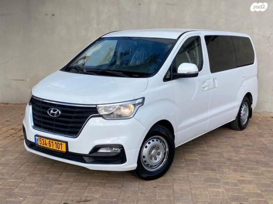 יונדאי i800 GLS CRDI מיניבוס ידני דיזל 8 מק' 2.5 (136 כ"ס) דיזל 2018 למכירה בנתניה