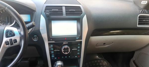 פורד אקספלורר 4X4 Limited אוט' 7 מק' 3.5 (290 כ''ס) בנזין 2015 למכירה בחיפה