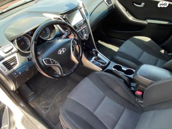 יונדאי i30 Inspire סטיישן אוט' 1.6 (135 כ"ס) בנזין 2016 למכירה בנתניה