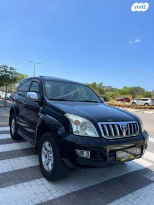 טויוטה לנד קרוזר קצר 4X4 Premium אוט' דיזל 3.0 (173 כ''ס) דיזל 2006 למכירה בחולון