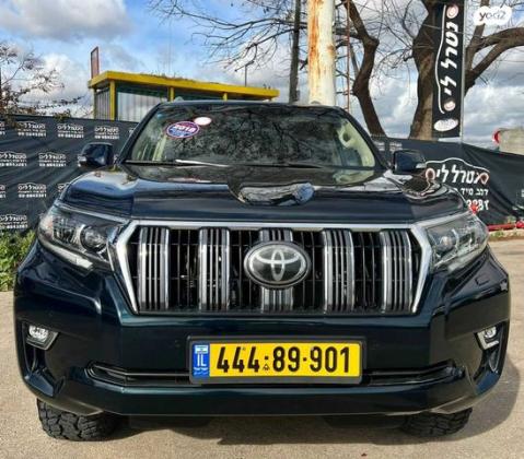 טויוטה לנד קרוזר ארוך 4X4 Limited אוט' דיזל 7 מק' 2.8 (177 כ"ס) דיזל 2018 למכירה באבן יהודה