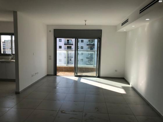 האישה העברייה 8