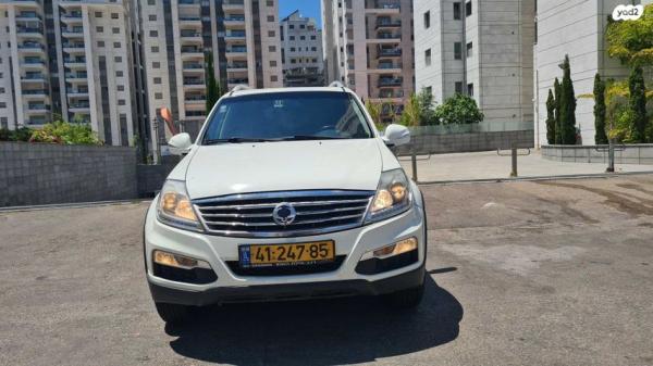 סאנגיונג רקסטון 4X4 EX אוט' דיזל 7 מק' 2.2 (178 כ"ס) דיזל 2017 למכירה בחולון