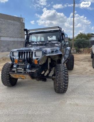 ג'יפ תע''ר סופה ידני ארוך בנזין 3.9 בנזין 1993 למכירה בצלפון
